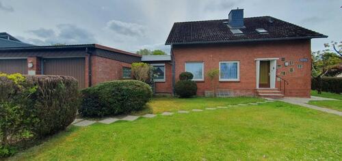 Foto - Mehrfamilienhaus, Wohnhaus in Ihlienworth