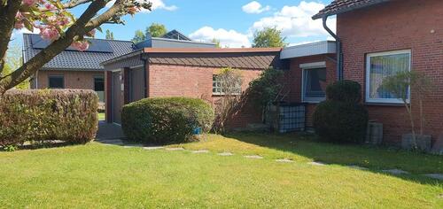 Foto - Mehrfamilienhaus, Wohnhaus in Ihlienworth zum Kaufen
