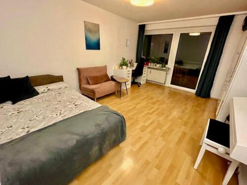 Foto - Charmante 1-Zi-Whg mit großer Loggia in zentraler Lage von HD