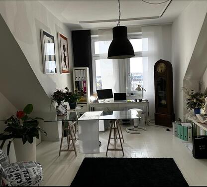 Foto - 3 Zimmer Dachgeschoßwohnung in Wiesbaden