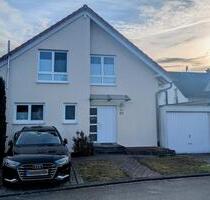 Helles möbliertes Einfamilienhaus in Gäufelden-Öschelbronn