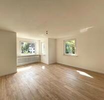 Kernsanierte Maisonette-Wohnung mit 4 Zimmer in Öhningen