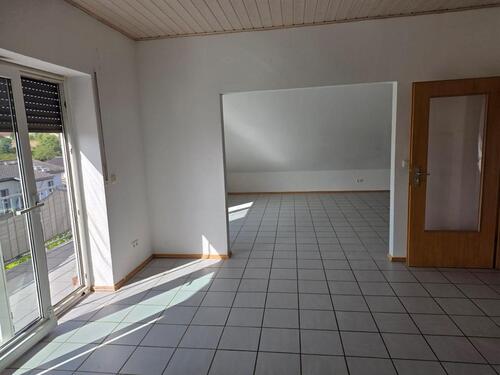 Foto - Unweit von Marburg-Helle Dachgeschosswohnung mit Balkon