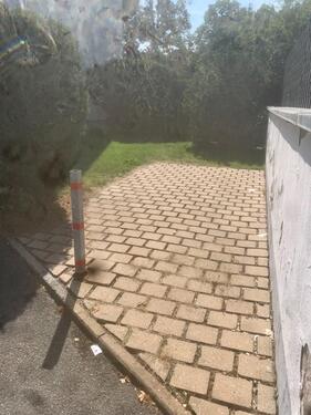 Foto - Praktischer Außenstellplatz in Röthenbach