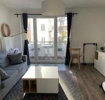 Einfach einziehen:Schick möblierte 1-Zimmer Wohnung mit Balkon - München Au-Haidhausen