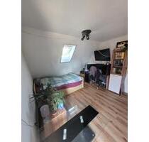 Gemütliche 1-Zimmer-Wohnung mit Balkon in Bad Zwischenahn-Ohrwege