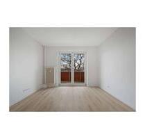 Wohnqualität neu definiert. | Erstbezug nach Sanierung: Schicke 2-Zimmer-Wohnung - Berlin Spandau