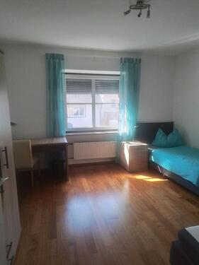 Foto - Zimmer nur an Wochenendheimfahrer zu vermieten