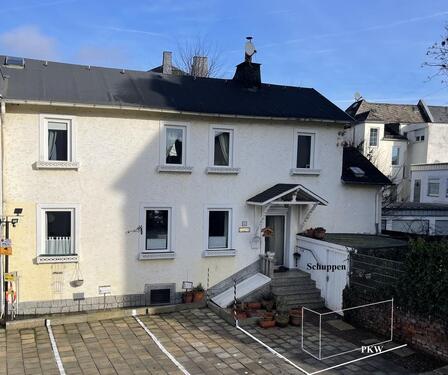 Foto - Erstbezug nach Sanierung __WohnungHaus 5 ZKB, G-WC, Keller