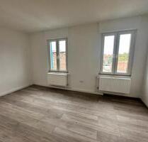 Kompaktes Dreifamilienhaus in Merseburg