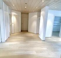 Zentrumsnahe 3 Zimmer Wohnung mit zwei Balkone und TG - Lahr (Schwarzwald)