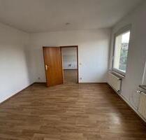 Schöne 1-Raum-Wohnung mit Tageslichtbad in ruhiger Lage – Apolda - Am Ettersberg