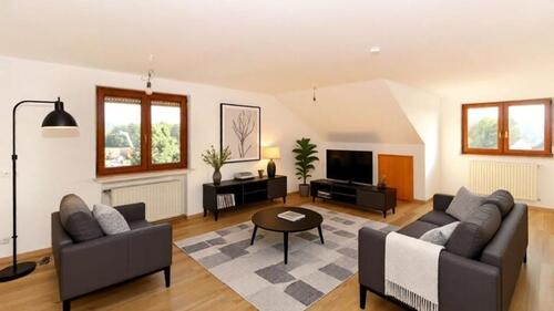 Foto - Ruhig, hell, einladend: 4-Zimmer-Wohnung mit Balkon in Künzell