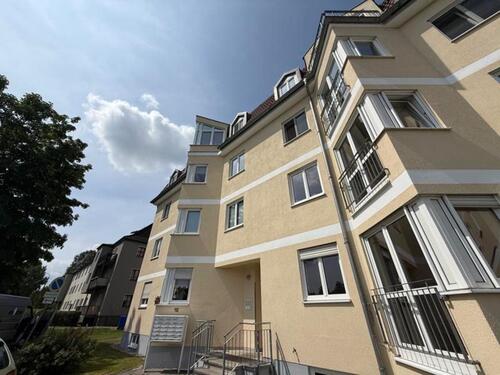 Foto - Vermietung helle freundliche neu sanierte 2 Zimmer Wohnung