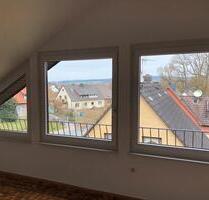 Dachgeschosswohnung mit großen Balkon - Holle