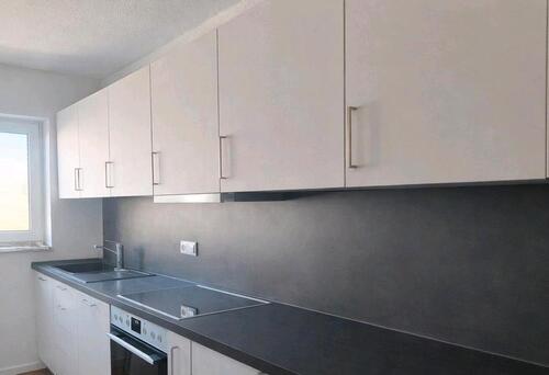 Foto - ** Moderne 3-Zimmer-Wohnung mit Balkon in Niederburg **