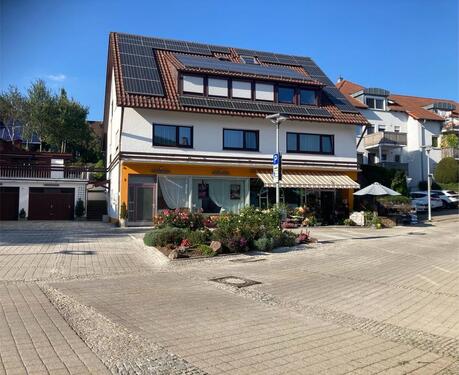 Foto - Gepflegtes Mehrfamilienhaus mit 3 WE & 2 GE -gute Rendite-