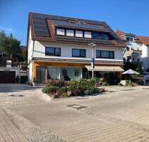 Gepflegtes Mehrfamilienhaus mit 3 WE & 2 GE -gute Rendite- - Calw