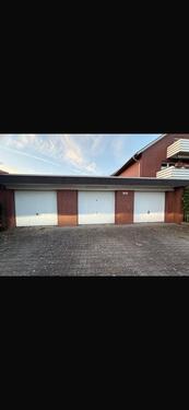 Foto - 3 Garagen Schwingtore - 450,00&nbsp;EUR Miete,