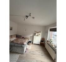 zentrale helle 1 Zimmer Wohnung 28 m² EBK Duschbad in Kiel City zu vermieten