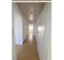 Dachgeschosswohnung - 900,00&nbsp;EUR Kaltmiete, ca.&nbsp; 82,00&nbsp;m&sup2; in Rodenberg (PLZ: 31552)
