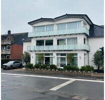 Erstbezug nach Sanierung - 3.5 Zimmer mit großer Terasse - Voerde (Niederrhein)