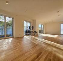 Luxuriöse 4-Zimmer-Neubau-Wohnung mit zwei Balkone im Regensburger Westen. Frei ab 01.01.