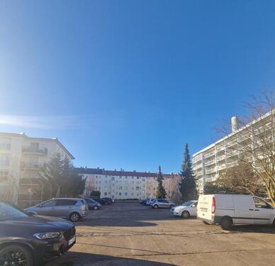 Foto - Sicherer Parkplatz in Offenbach am Main zu vermieten.