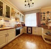Eigennutzung oder Kapitalanlage – 4-Zimmer-Altbauwohnung - Baden-Baden