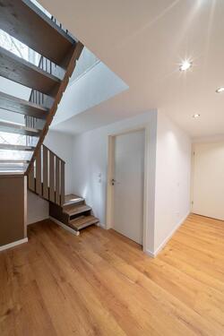 Foto - Exklusives 4- Zi Reiheneckhaus in zentraler Lage