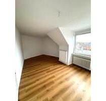Großzügige 3-Zimmer-Dachgeschoss-Wohnung in der City - Emden
