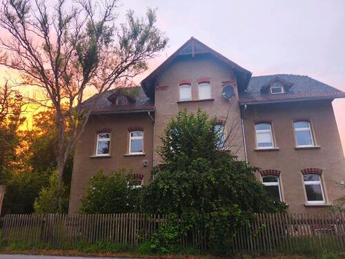 Foto - Haus, Mehrfamilienhaus in GroßschweidnitzLöbau