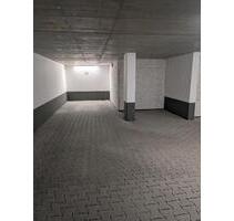 Tiefgaragenstellplatz - 70,00 EUR Miete, in Burghausen (PLZ: 84489)