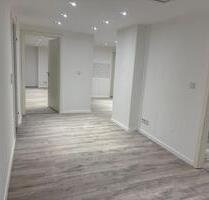 Traumhafte ca. 90 m² Dachgeschosswohnung – komplett kernsaniert - Duisburg Rheinhausen