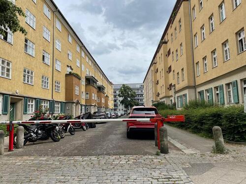Foto - 2.5 Zimmer Etagenwohnung zum Kaufen in Berlin