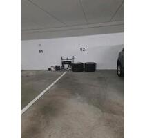 tiefgaragensteölplatz nahe Rathausplatz - Berlin Pankow