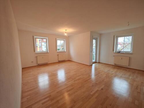 Foto - 3 Zimmer Wohnung zu vermieten - 820,00&nbsp;EUR Kaltmiete, ca.&nbsp; 83,00&nbsp;m&sup2;