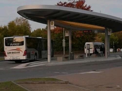 Foto - ParkplatzStellplatzGarage - 100,00&nbsp;EUR Miete,