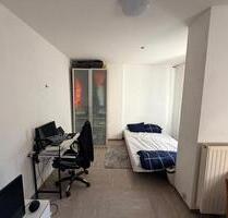 Einzimmerwohnung, gepflegt und ruhig - Aachen Aachen-Mitte