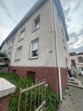 Foto - Haus für MonteureStraßenbau - 4.200,00&nbsp;EUR Kaltmiete, ca.&nbsp; 150,00&nbsp;m&sup2;