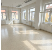 41m² hell & ruhig - Bürofläche Büroraum Atelier Kursraum Lager - Dresden Leuben