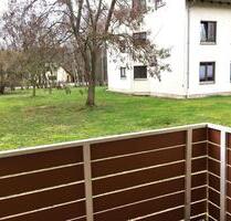 Kompakt, praktisch & mit eigener Terrasse – gemütliche 2-Raum-EG-Wohnung in Niederlungwitz - Glauchau