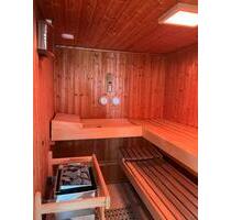 Dachgeschosswohnung, Sauna, Kamin, Balkon, Klima - Lembruch