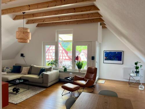 Foto - Exklusive 3-Zimmer-Dachgeschoss-Wohnung mit herrlichem Burgblick