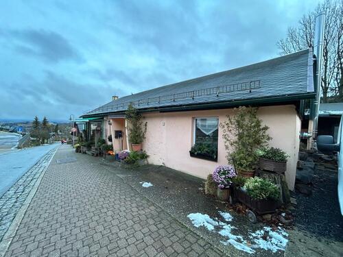 Foto - Wohnhaus in Altenberg - 159.000,00&nbsp;EUR Kaufpreis, ca.&nbsp; 180,00&nbsp;m&sup2;