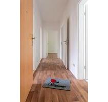 3-Raum-Wohnung in ruhiger Lage zu vermieten (nur mit Wohnberechtigungsschein) - Schönebeck (Elbe)