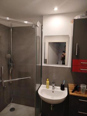 Foto - WG Zimmer mit eigenem Badezimmer in Derendorf