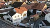 Foto - Wohnhaus mit Nebengebäuden - 550.000,00 EUR Kaufpreis,
