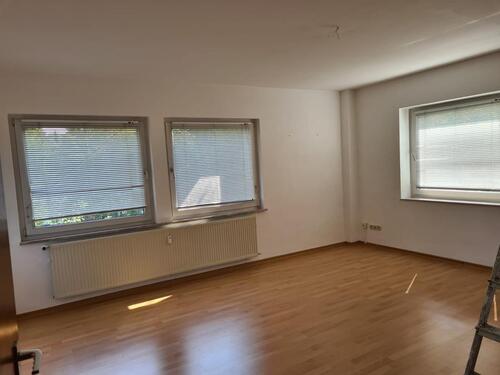 Foto - Helle 2-Zimmer-Wohnung - Frankfurt Sachsenhausen inkl. Stellplatz