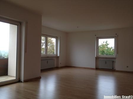 Foto - ***FAMILIENFREUNDLICHE 4 ZIMMER MIT KÜCHE UND BALKON***